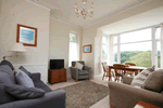 Self catering breaks at Flat 1 Hazeldene in Salcombe, Devon