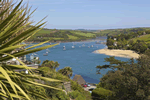 Self catering breaks at 2 Channel View in Salcombe, Devon