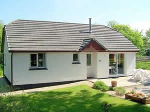 Self catering breaks at Pine Croft in Goonhavern, Cornwall