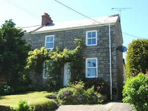 Self catering breaks at The Fuchsias in Constantine, Cornwall