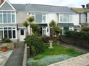 Self catering breaks at Seaspray in Penzance, Cornwall