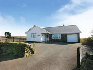 Self catering breaks at Two Acres in Trewetha, Cornwall