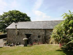 Self catering breaks at Polventon Barn in Warleggan, Cornwall