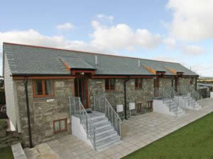 Self catering breaks at Dewey in Herniss, Cornwall