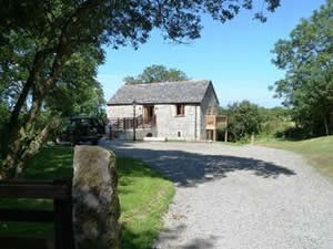 Self catering breaks at Barley Moo in St Kew, Cornwall