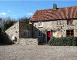 Self catering breaks at Foxglove Cottage in Snainton, North Yorkshire