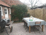 Self catering breaks at Horseshoe Cottage in Beverley, East Yorkshire