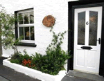 Self catering breaks at Hideaway Cottage in Staveley, Cumbria