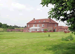 Manor Farm - Manor Farmhouse in Oxwick, Norfolk, East England