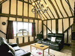 Retreat Cottage in Yoxford, Suffolk, East England