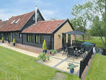 Poplar Tree Farm Barns - Tumbril Halt in Redisham, Suffolk, East England