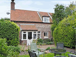 Dolphin Cottage in Wiveton, Norfolk, East England