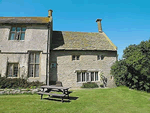 Round Chimneys Farm - Churchill Cottage in Glanvilles Wootton, Dorset, South West England