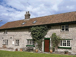 Manor Cottage in Thorpe Bassett, North Yorkshire, North East England