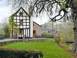 Netherley Hall Cottages - Brook House in Malvern, Worcestershire, West England