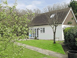 Strawberry Hill Estate - Quince Cottage in Staplecross, East Sussex, South East England