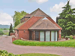 Eastham Grange - Safari Lodge in Eastham, Worcestershire, West England
