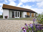 Self catering breaks at 2 bedroom cottage in Burnham-on-Sea, Somerset