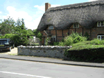 Self catering breaks at 3 bedroom cottage in Evesham, Worcestershire