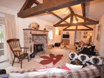 Self catering breaks at 4 bedroom cottage in Poole, Dorset