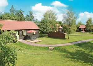 Self catering breaks at The Old Orchard in Brampton, Suffolk Self catering breaks at The Old Orchard in Brampton, Suffolk
