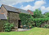Passion Flower Cottage in Tavistock, Devon, South West England