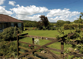 Lindhead Close Cottage in Scarborough, North Yorkshire, North East England