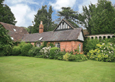 Garden Cottage in Rous Lench, Worcestershire, West England