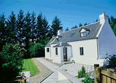Gartally Cottage in Drumnadrochit, Inverness-shire, Highlands Scotland
