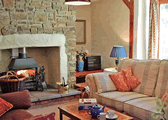 Willow cottage in Loveston, Pembrokeshire, South Wales