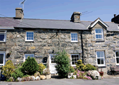Brook Cottage in Criccieth, Gwynedd, North Wales