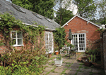 Acanthus Cottage in Welshpool, Powys, Mid Wales