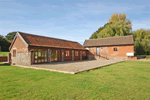 Self catering breaks at Elmers Barn in Saxlingham Thorpe, Norfolk