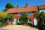 Self catering breaks at Lilac Cottage in Snettisham, Norfolk