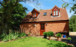 Self catering breaks at Fields View in West Rudham, Norfolk