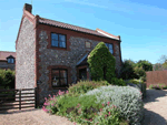 Self catering breaks at Teal Cottage in Salthouse, Norfolk