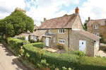 Self catering breaks at Rose Cottage in Powerstock, Dorset