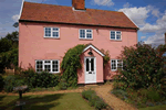 Self catering breaks at Swallows in Blaxhall, Suffolk